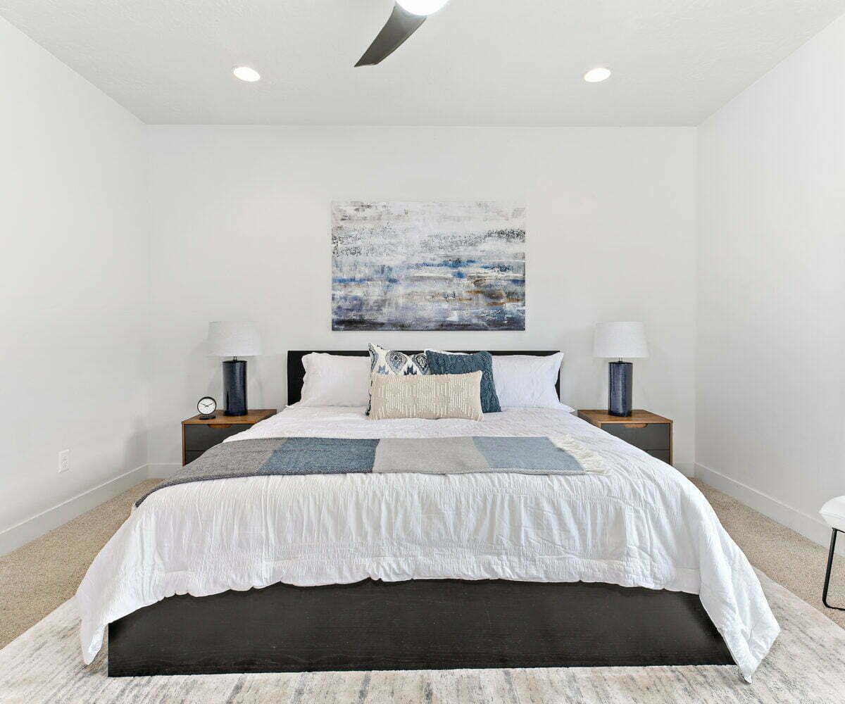 Photo of bedroom in 3 bedroom furnished townhome near Salt Lake City, UT.