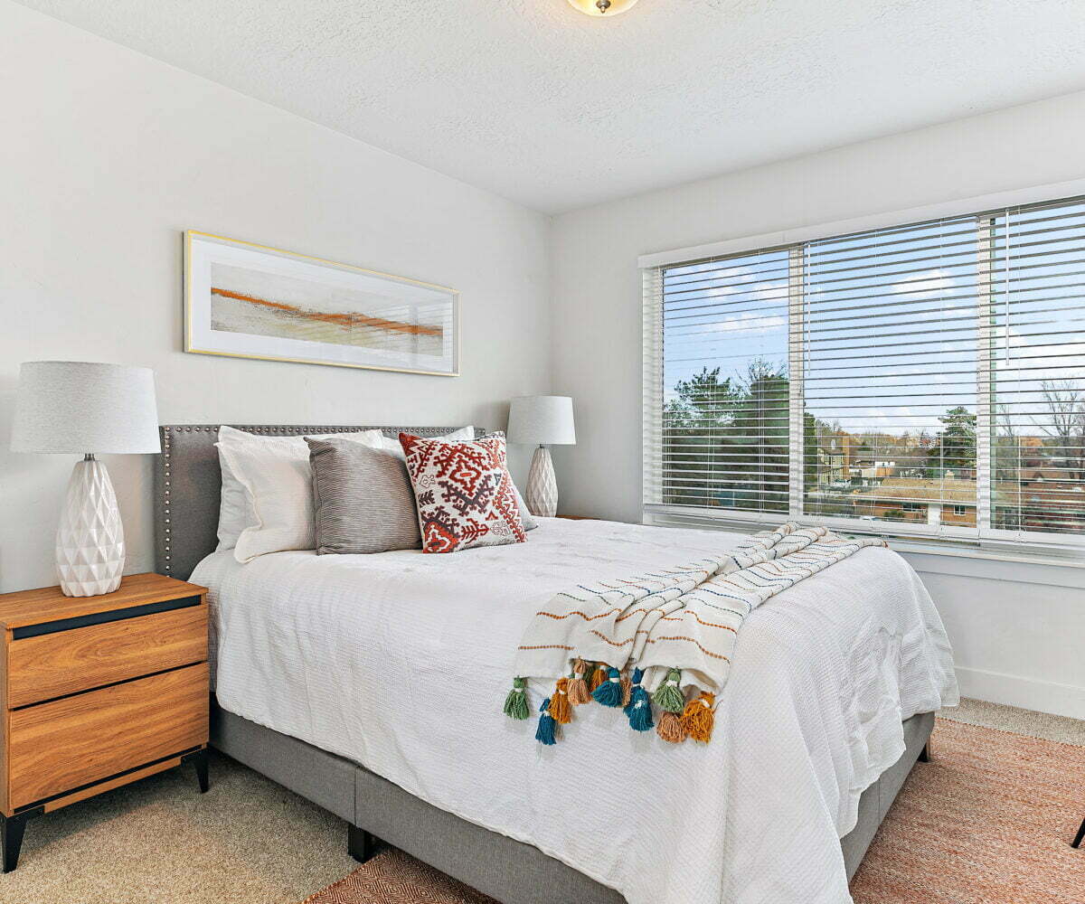 Photo of bedroom in furnished 3 bedroom townhome near Salt Lake City, UT. Corporate housing.
